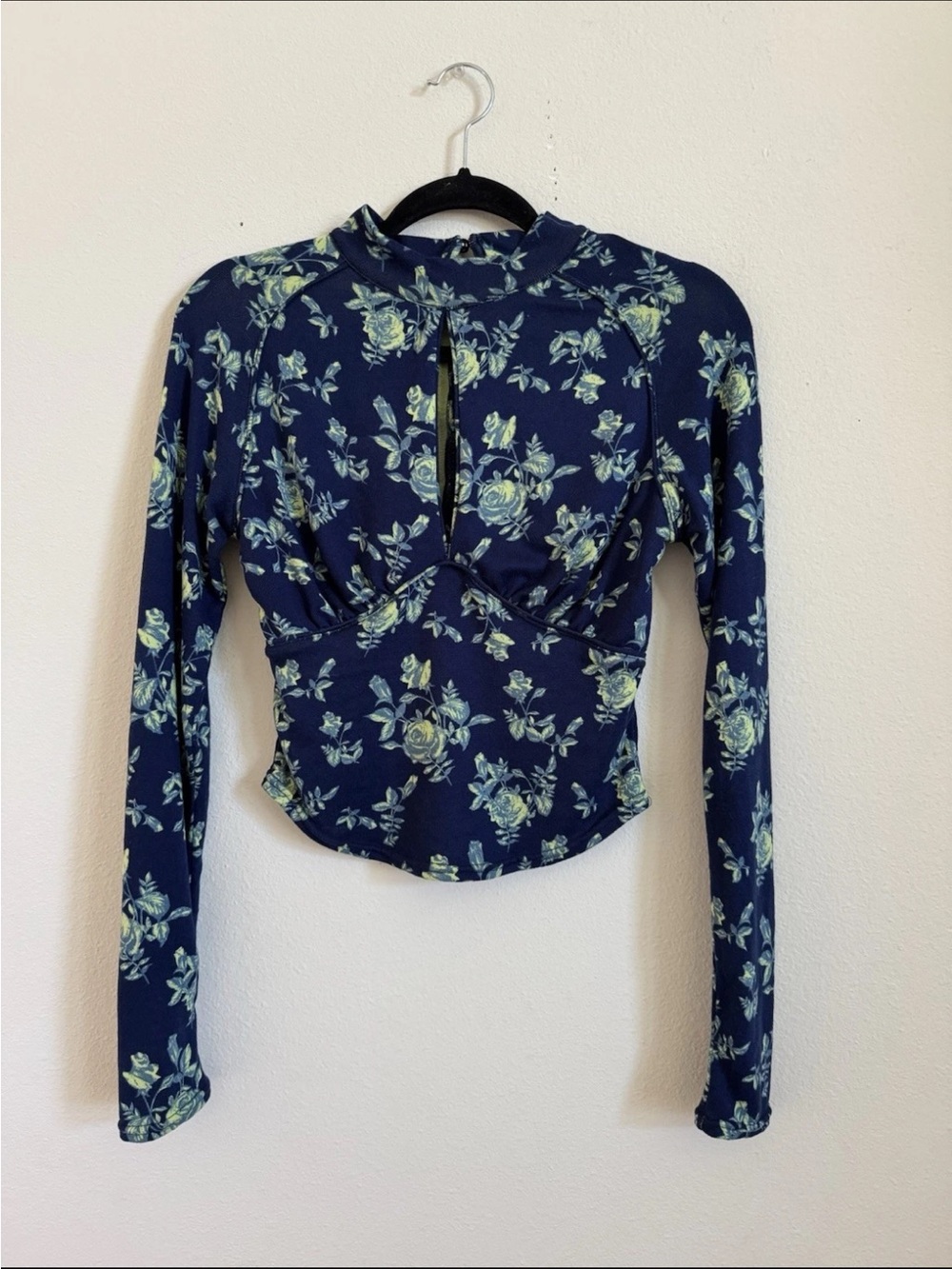 Free people boho floral keyhole dinner party blouse Indigo Combo XS
